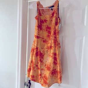 New Jessica Simpson Orange tiedye open back mini dress